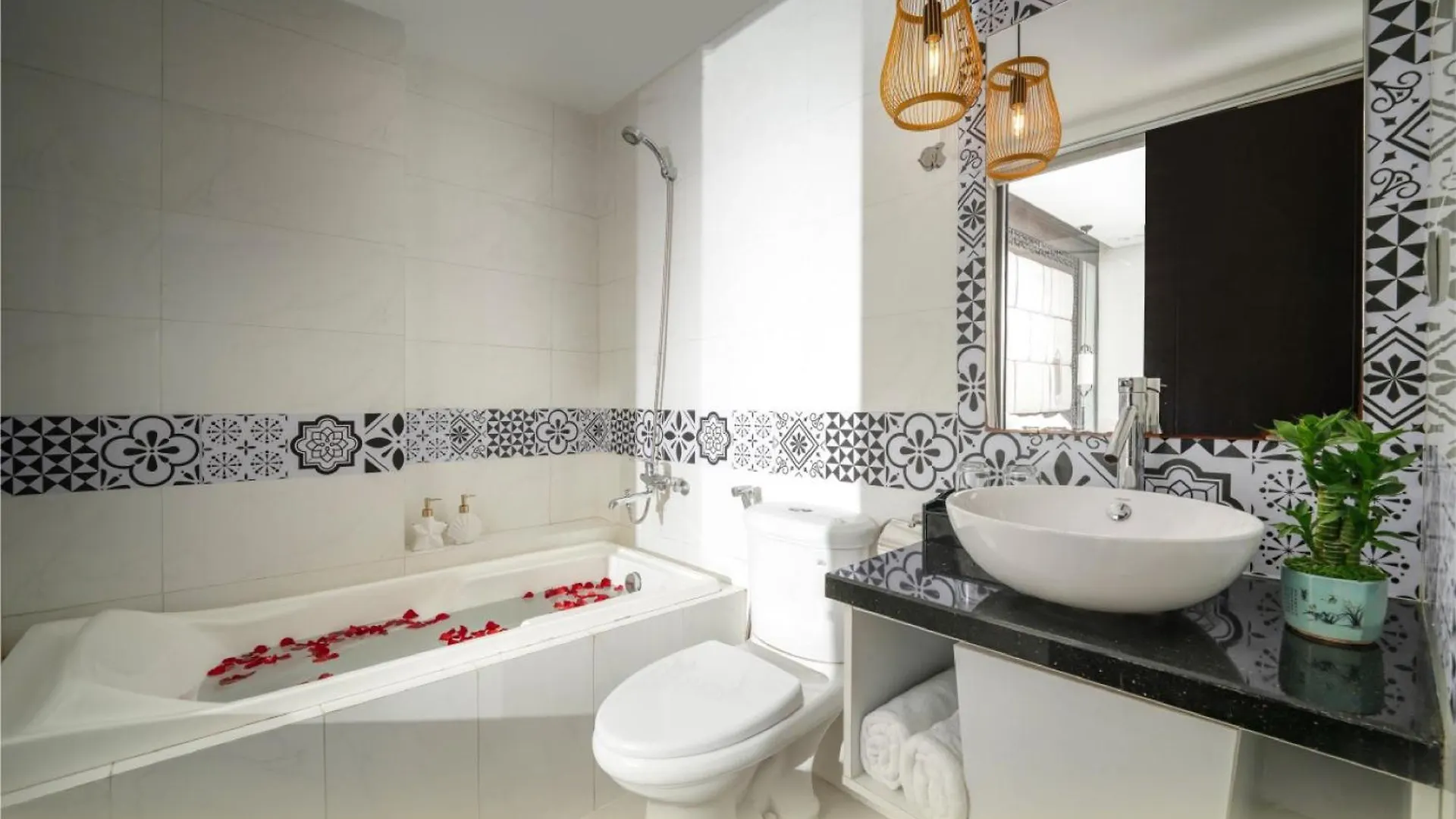 De Pansy Residences Da Nang Vietnam